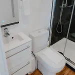 Le Premier Bed and breakfast