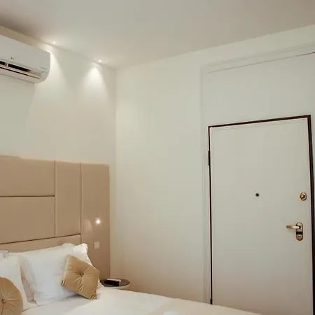 Oda ve Kahvaltı Le Premier