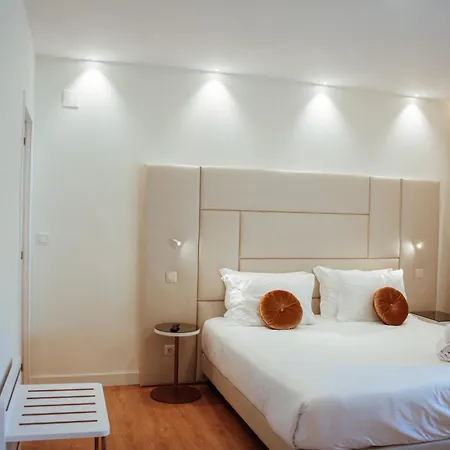 Le Premier Oda ve Kahvaltı