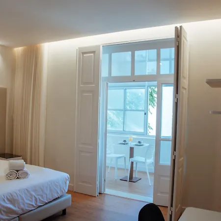 Le Premier Oda ve Kahvaltı